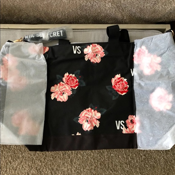 ❌SOLD❌Victoria’s Secret Large Canvas Tote - Picture 5 of 5